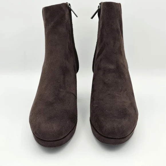 Calvin Klein Uda 2 Faux Suede Heeled Ankle Booties, Chocolate (Brown), Wmns 8.5M - Picture 3 of 16